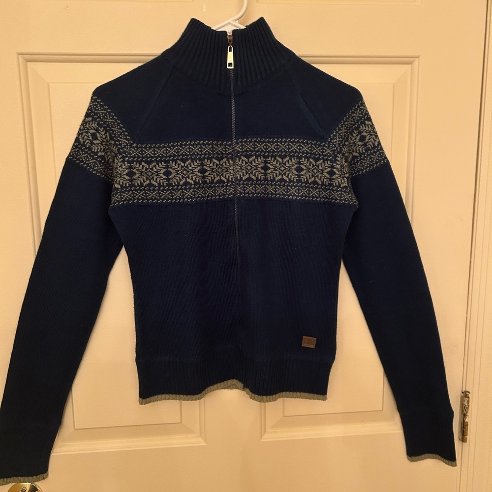 Women’s Navy Zip-Up Turtleneck Sweater with Gray Fair Isle Yoke size -S